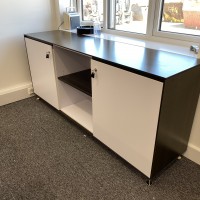 Nero Credenza